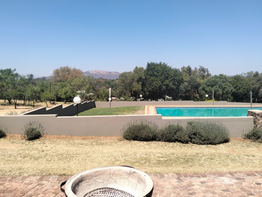 4 Bedroom Property for Sale in Zoutpansdrift A H North West